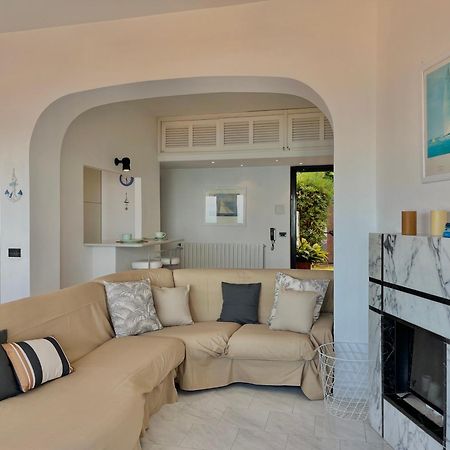 Porto Santo Stefano Vista Mare + Parcheggio Gratuito Διαμέρισμα Εξωτερικό φωτογραφία