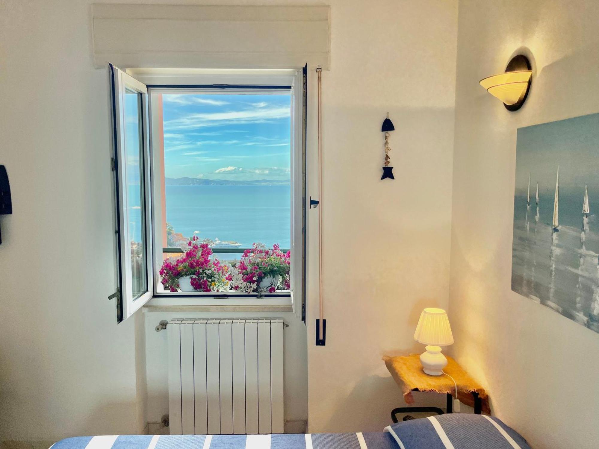Porto Santo Stefano Vista Mare + Parcheggio Gratuito Διαμέρισμα Εξωτερικό φωτογραφία